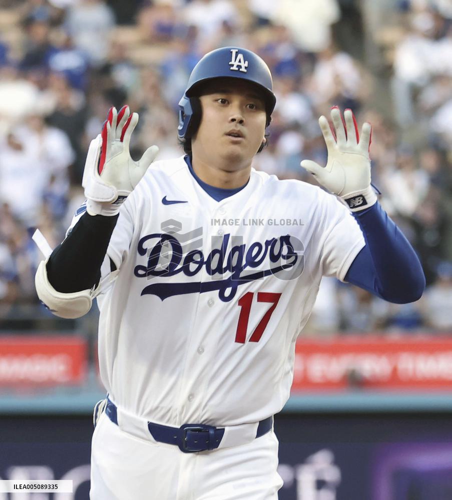 CORRECTED: Baseball: Mariners vs. Dodgers