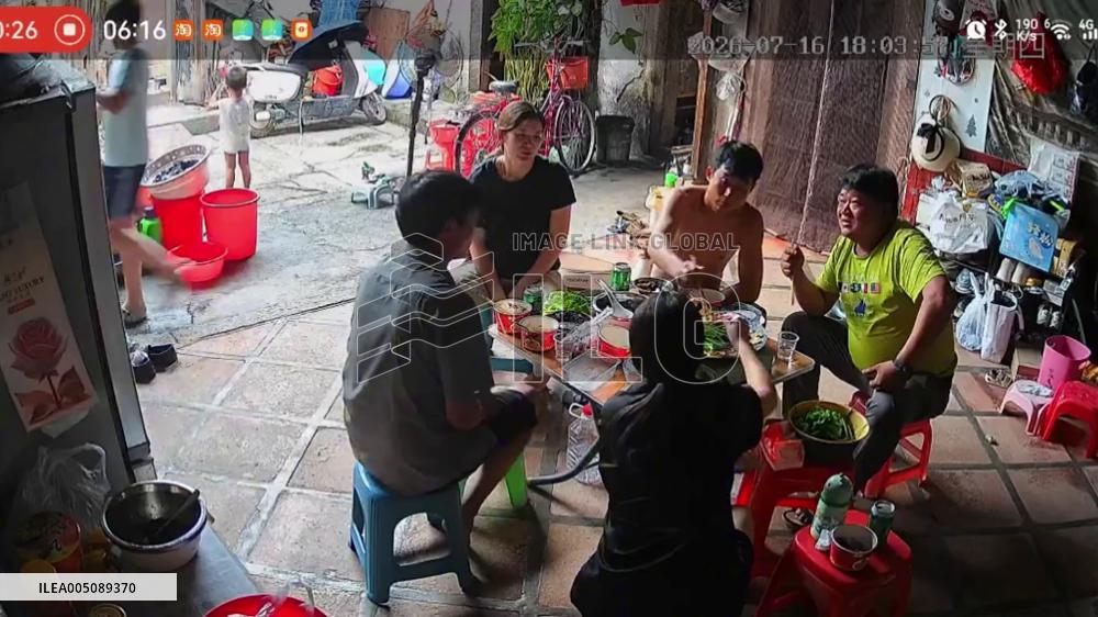 China: Portable Gas Stove Explodes at Dinner Table
