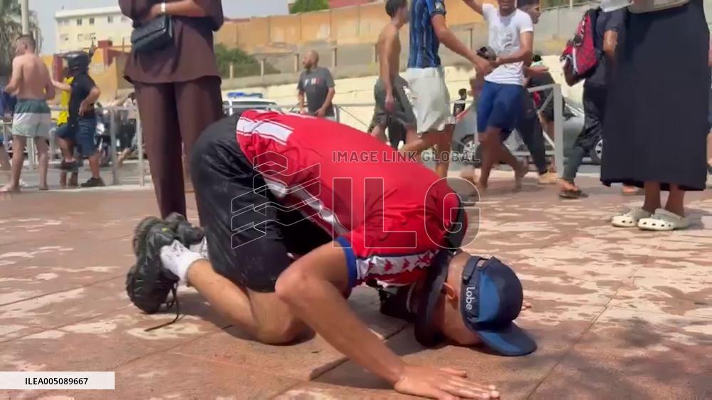 Spain: Thousands of Migrants Cross Into Ceuta From Morocco 2
