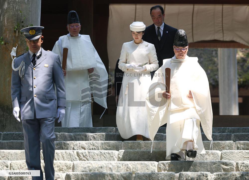 Princess Aiko visits Ise Jingu shrine