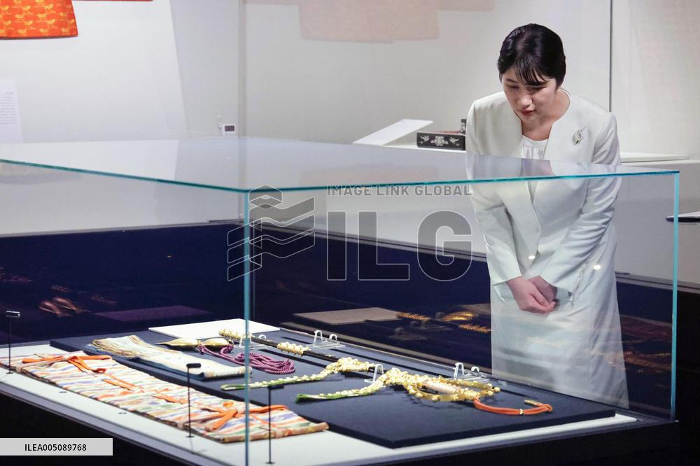 Princess Aiko visits Ise Jingu shrine