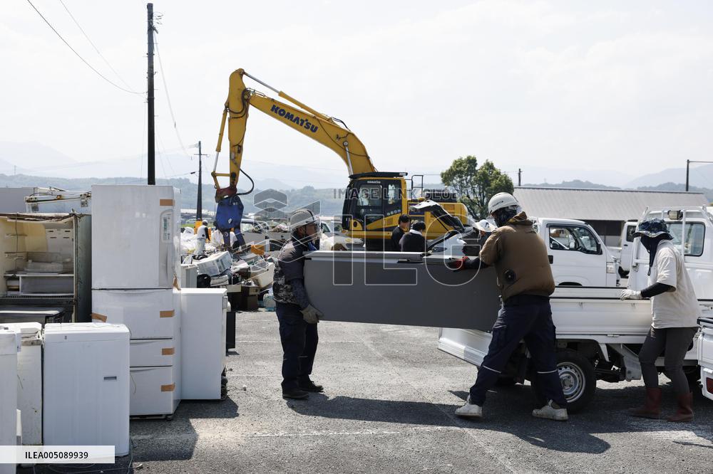 Aftermath of strong earthquake in Kumamoto