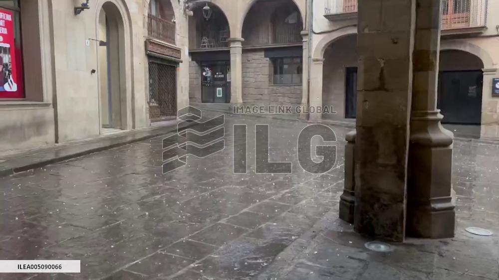 Spain: Giant Hail Pelts Solsonès Region in Catalonia