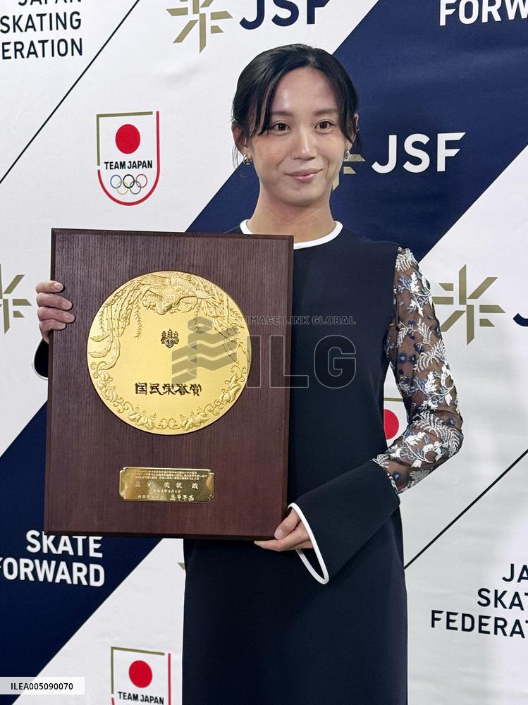 10-time Olympic skating medalist Takagi given People's Honor Award