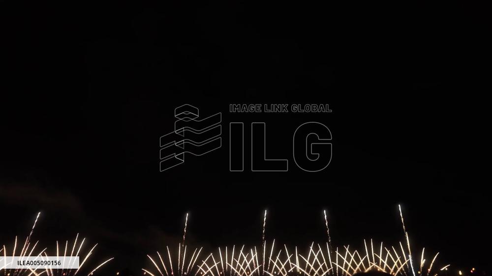 Japan: Nagaoka Fireworks Festival Lights Up Sky With 20,000 Shells 3
