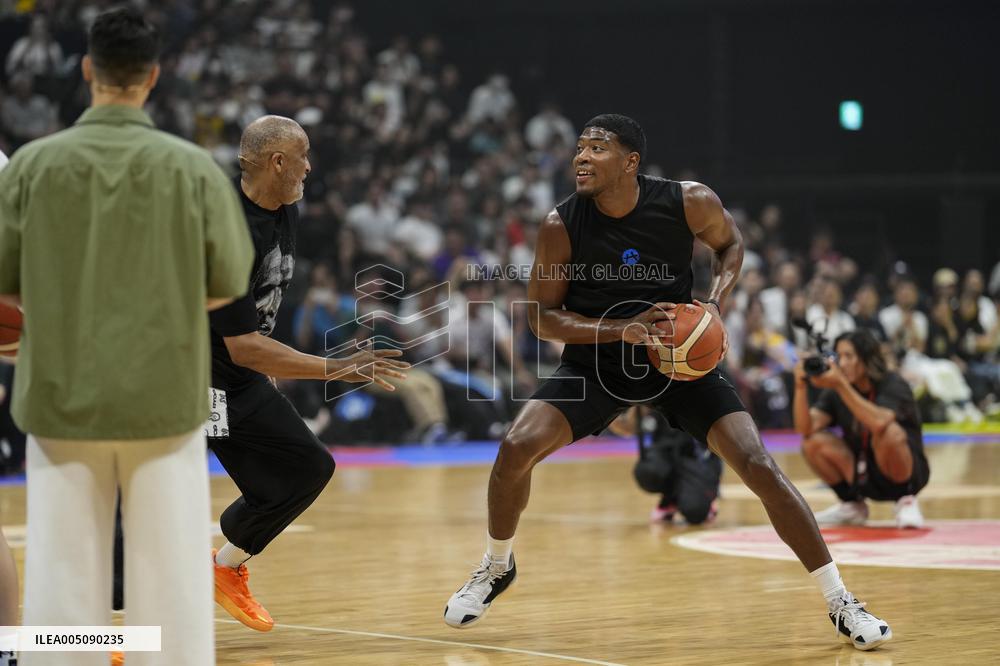 Hachimura at basketball event in Kobe