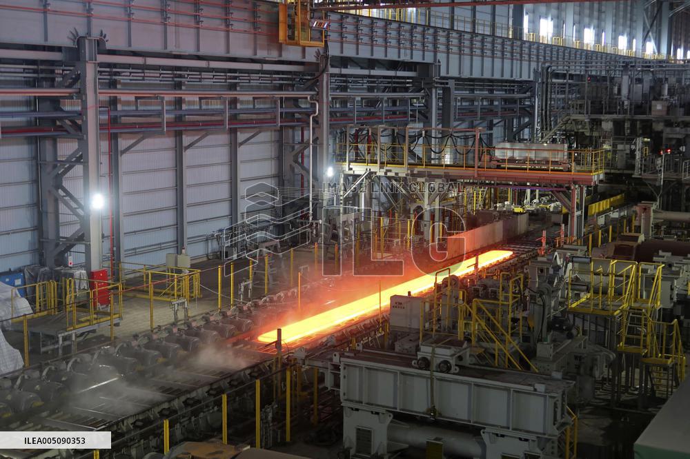 Nippon Steel's new hot strip mill line