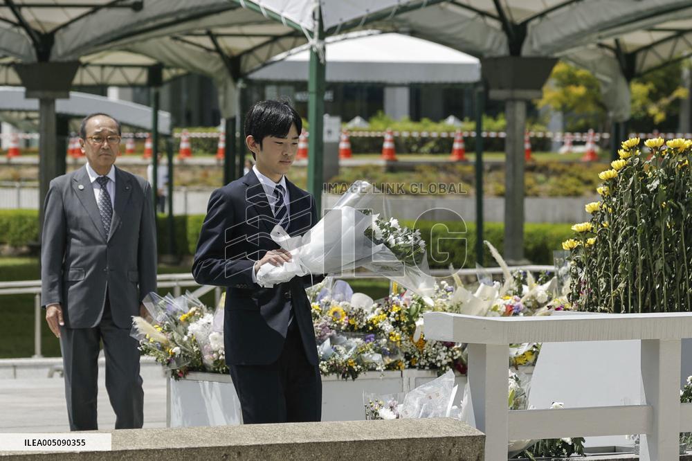 Japan Prince Hisahito visits Hiroshima