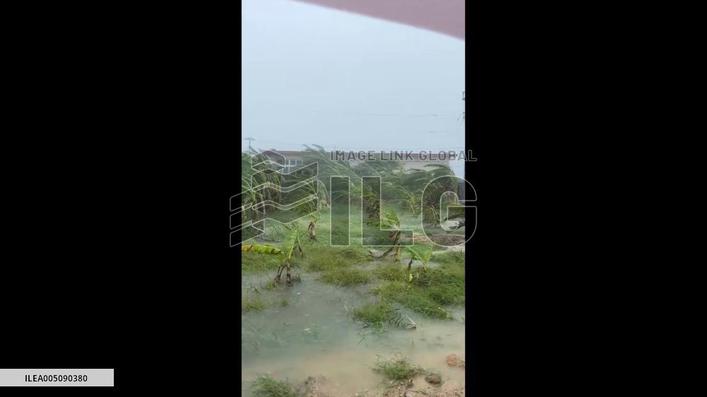 Japan: Typhoon Dolphin Brings Strong Winds and Heavy Rain to Amami and Okinawa 8