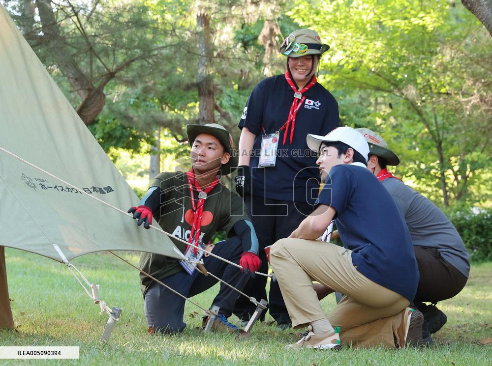 Prince Hisahito joins boy scout event in western Japan