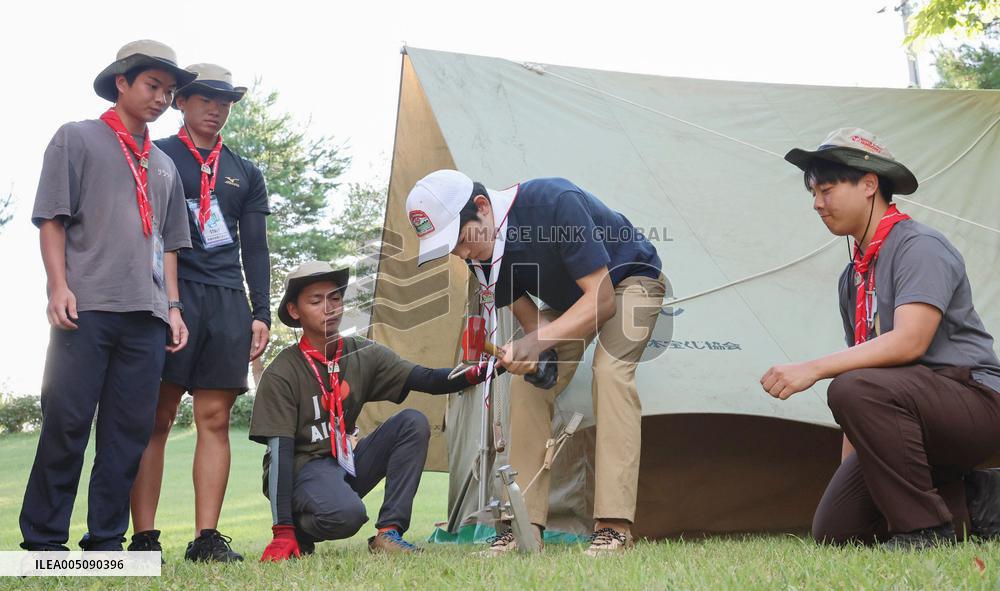 Prince Hisahito joins boy scout event in western Japan
