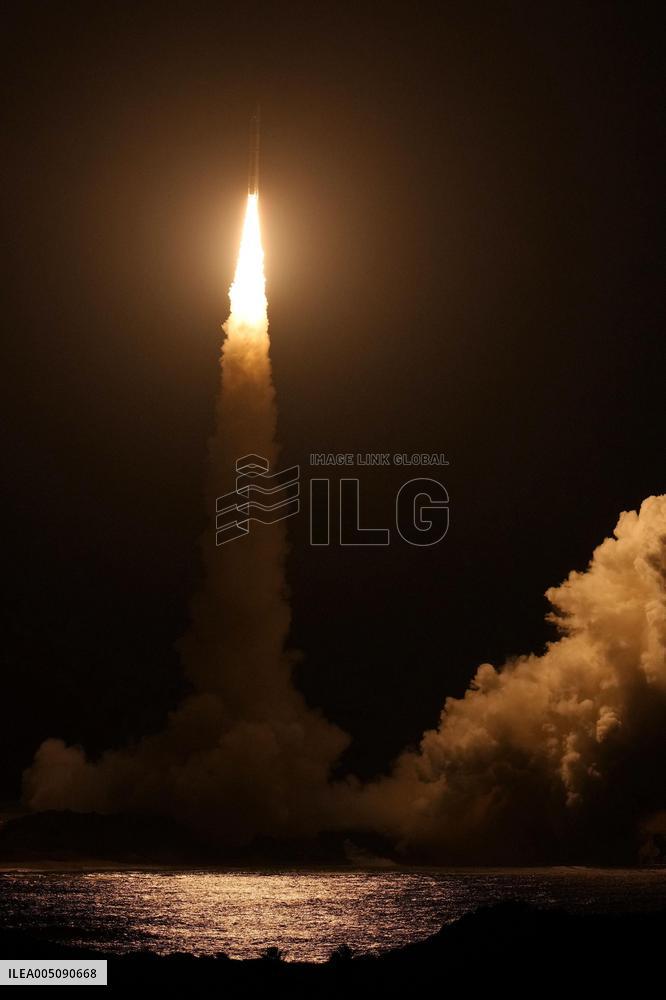 H3 rocket launch