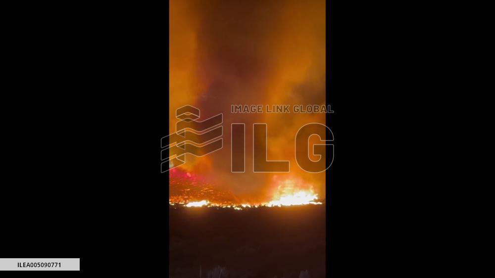 US: Rare Firenado Filmed Amid Raging Bug Fire Near Reno