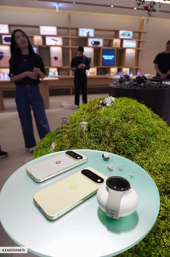 1st Google store outside U.S.