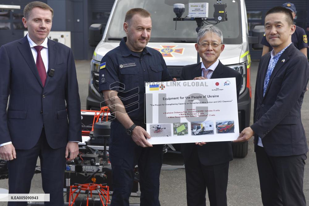 Japan provides mine-detection system to Ukraine