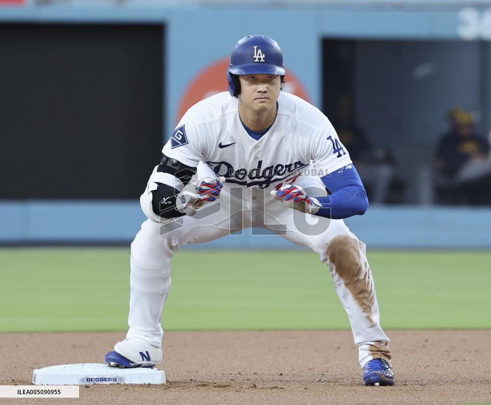 Baseball: Brewers vs. Dodgers