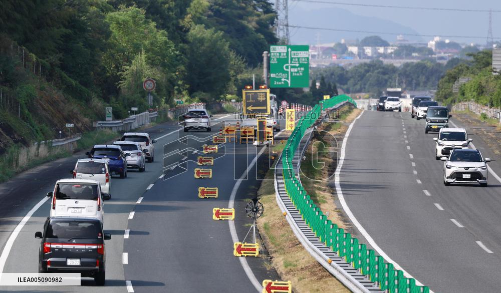 Kyushu Expressway fully reopens