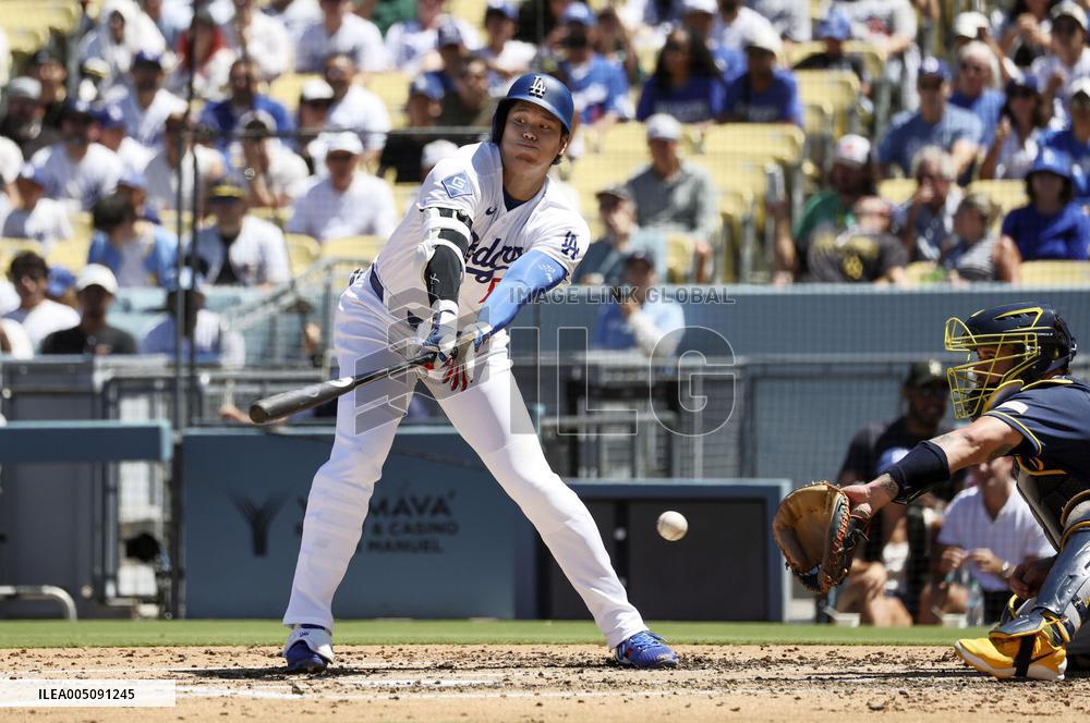 Baseball: Brewers vs. Dodgers