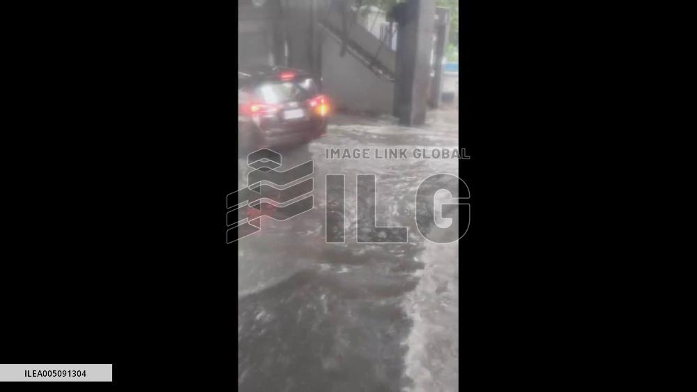 Philippines: Monsoon Floods Submerge Manila Homes, Roads