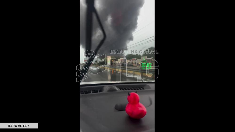 US: Storage Tanks Ignite at Oklahoma Pipeline Facility After Suspected Lightning Strike 4