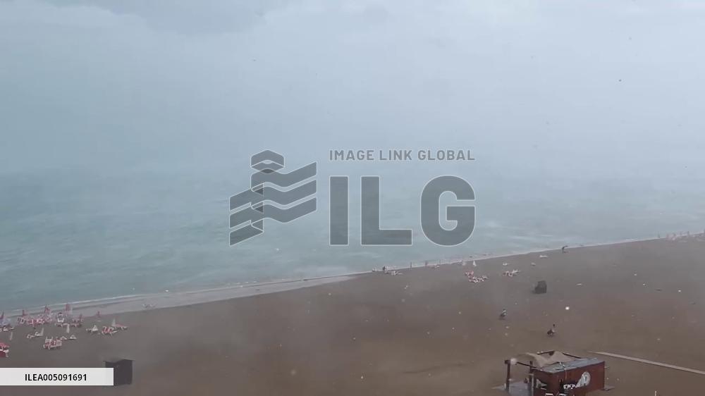 Spain: Powerful Winds Batter Southern Valencia During Storm