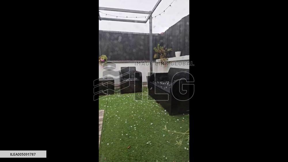 Spain: Large Hail Pelts Rooftop Terrace in Mollet del Vallès, Catalonia