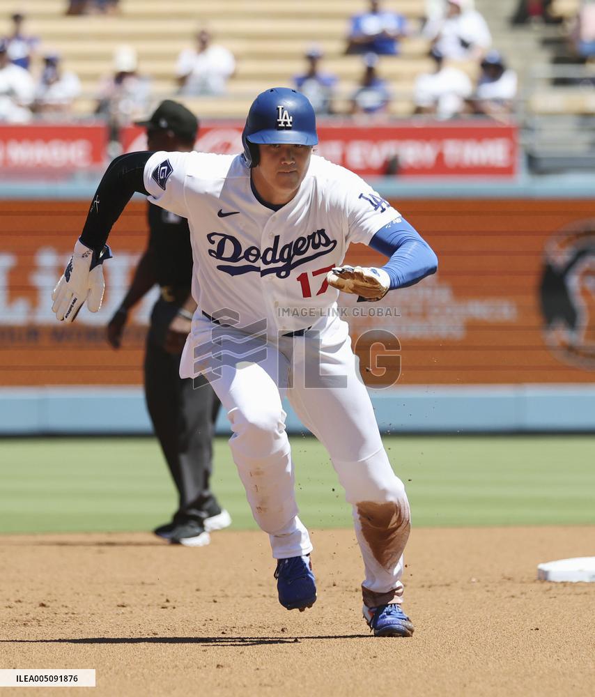 Baseball: Pirates vs. Dodgers