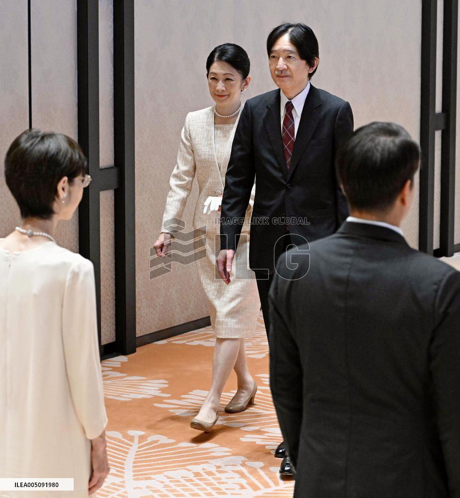 Japan crown prince, crown princess return from Paraguay