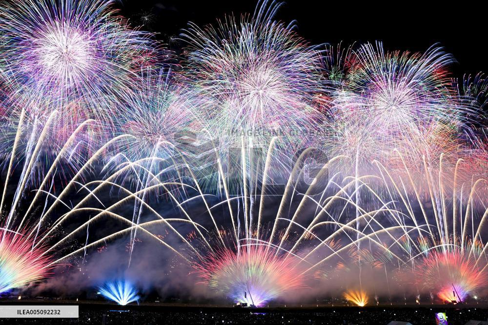 Fireworks in Akita