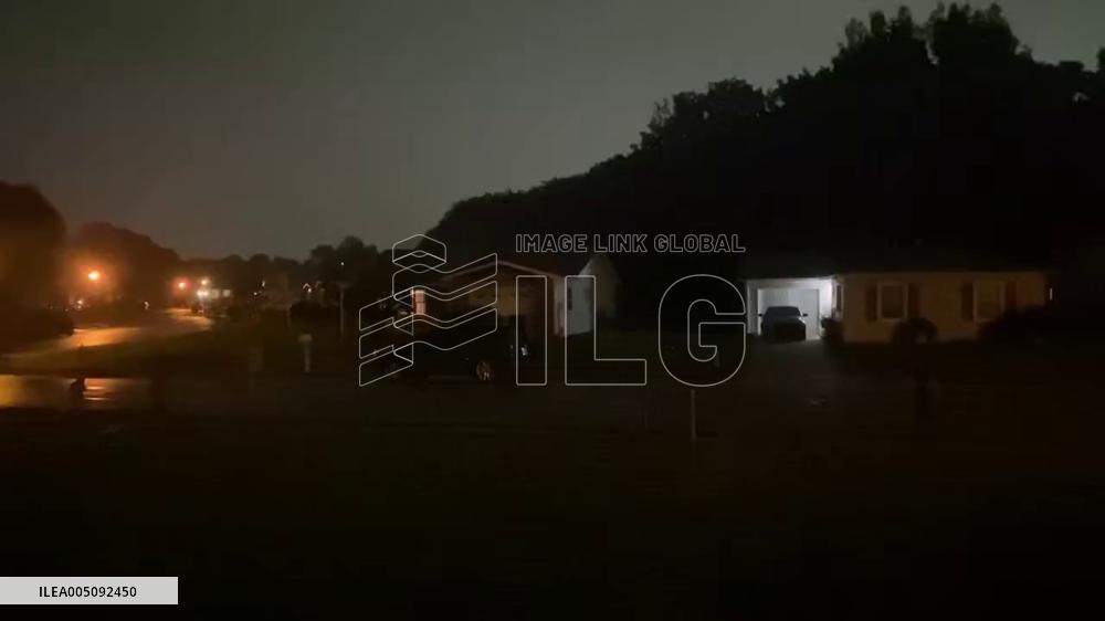 US: Lightning Flashes Light Up Sky During Severe Storm in New Jersey 2