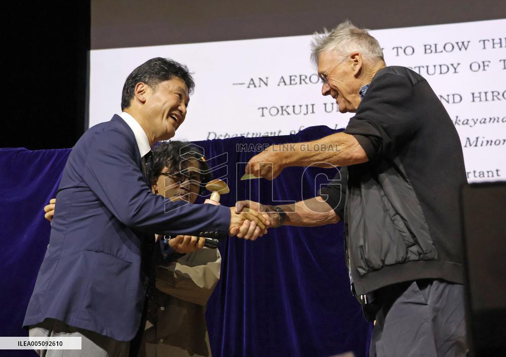 Ig Nobel Prize award ceremony