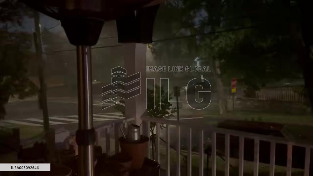 US: Severe Storms Slam Washington, D.C., Leave Thousands Without Power