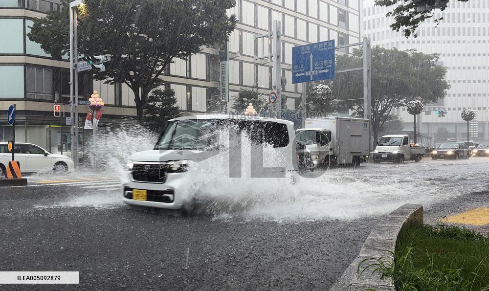 Torrential rain hits central Japan
