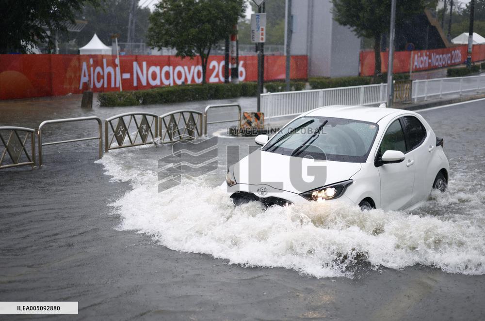 Torrential rain hits central Japan