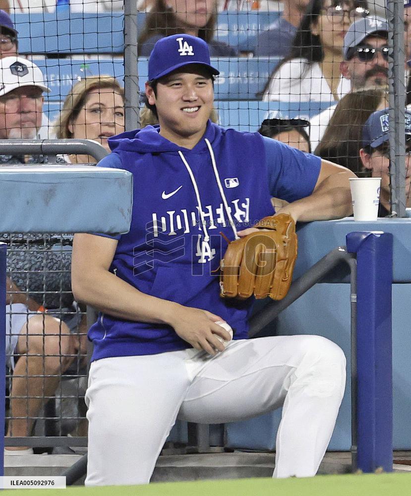 Baseball: Reds vs. Dodgers