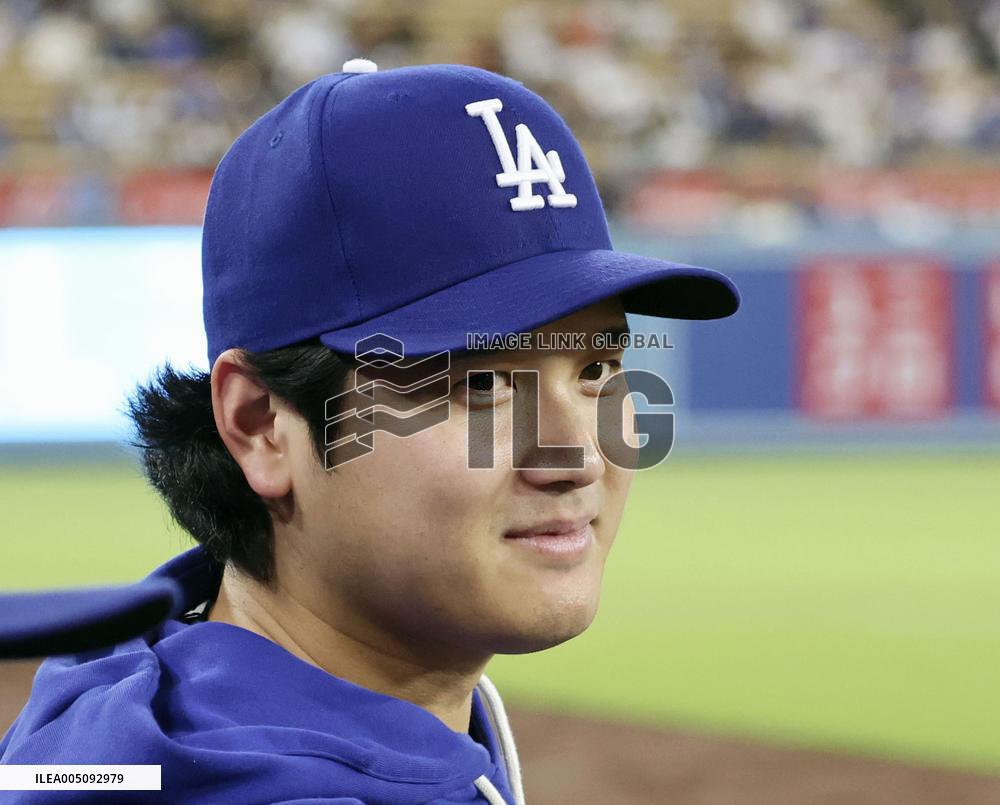 Baseball: Reds vs. Dodgers
