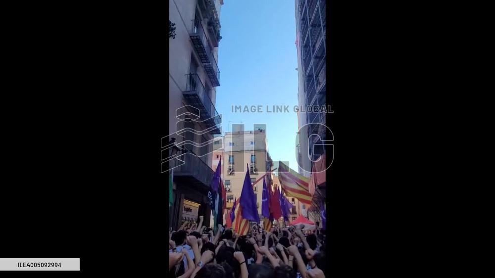 Spain: Leftists and Far-Right Clash in Barcelona Ahead of Catalonia’s National Day