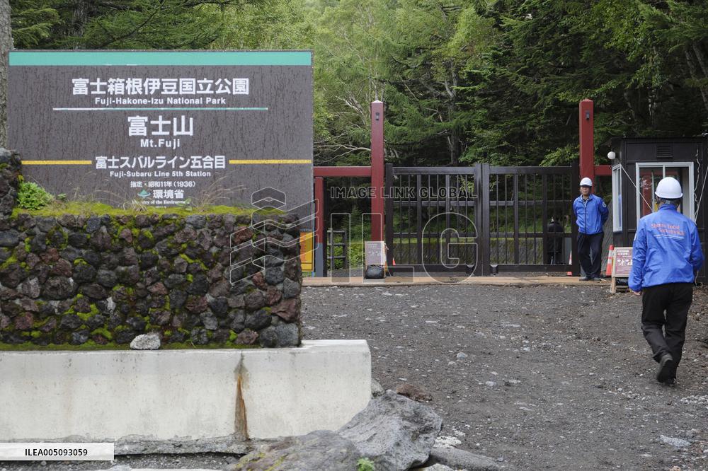 Gate on Mt. Fuji trail closed as climbing season ends