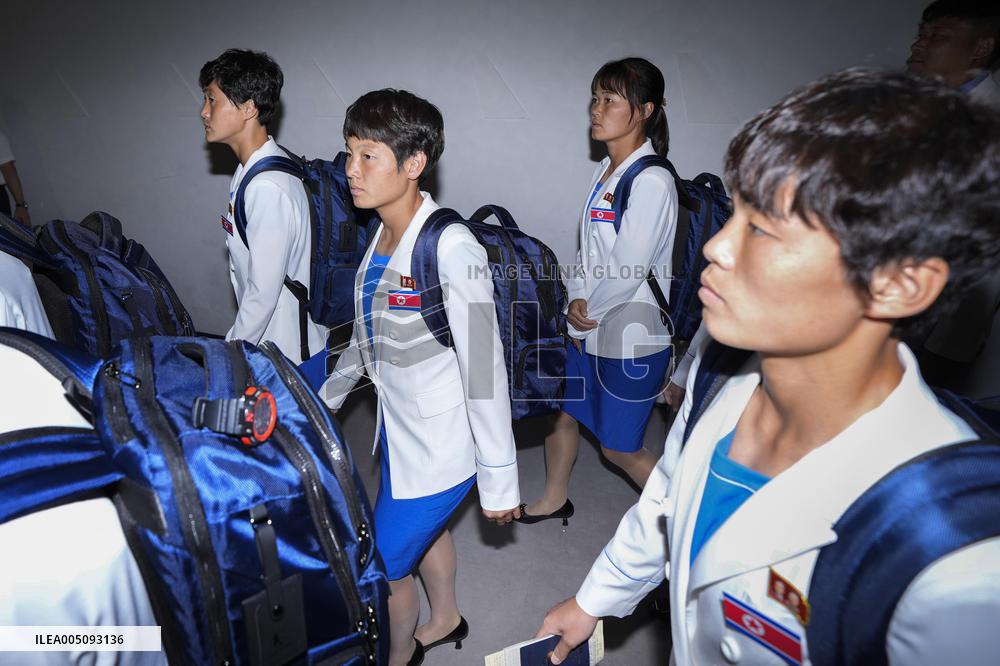 N. Korean athletes arrive in Japan for Asian Games