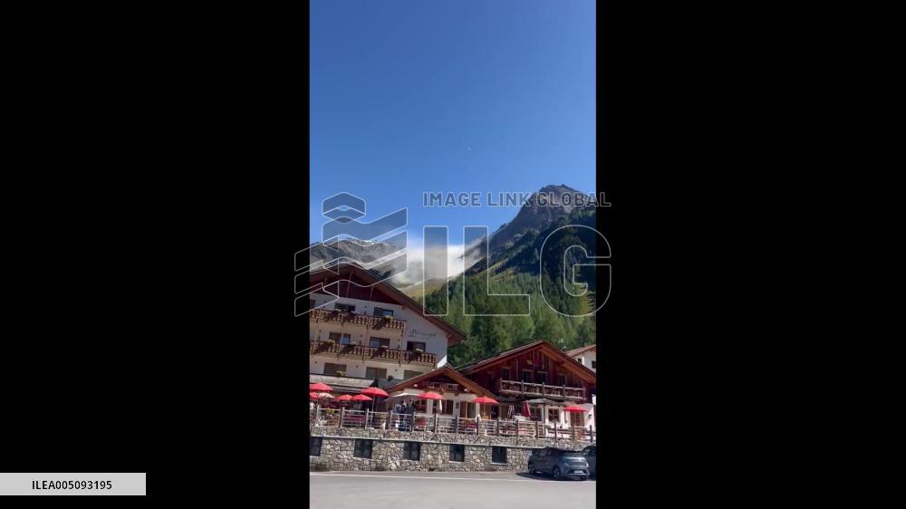 Italy: Rockfall Sends Boulders Crashing Down Alpine Mountainside 2