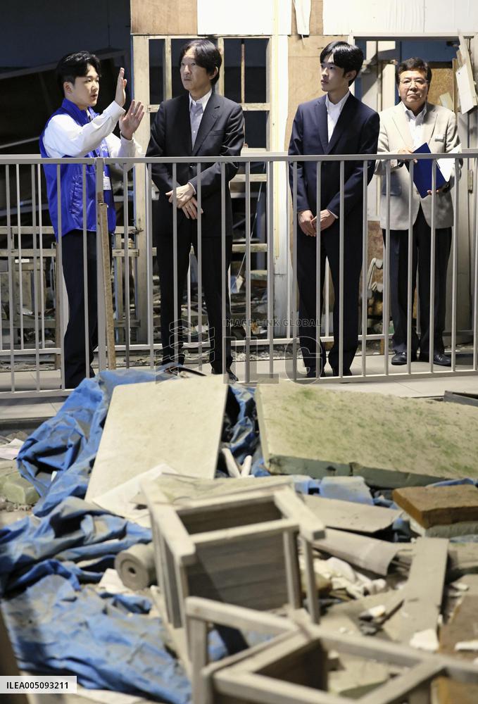 Crown Prince Fumihito, Prince Hisahito in tsunami-hit city