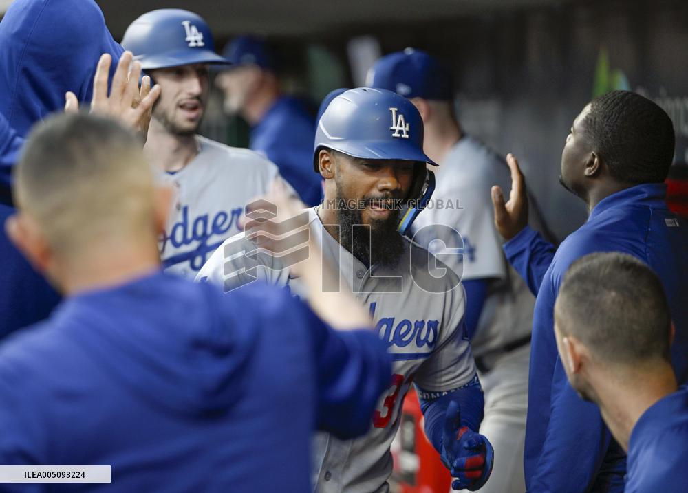 Baseball: Dodgers vs. Reds