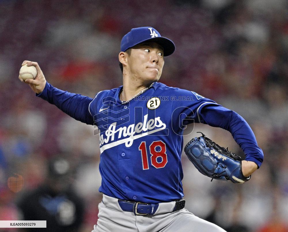Baseball: Dodgers vs. Reds