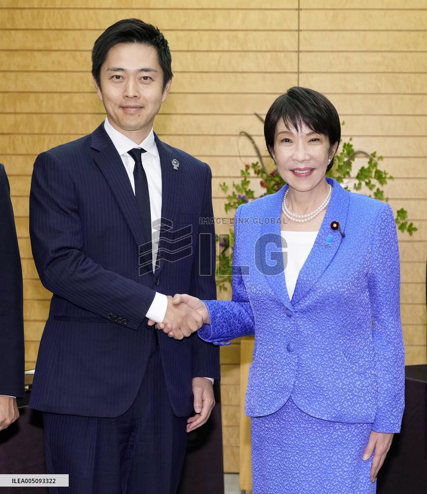 Japan ruling camp talk
