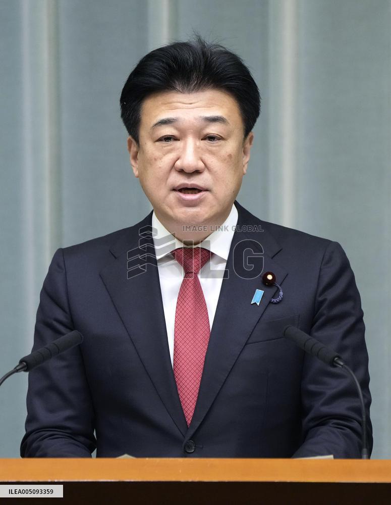 Japan PM reshuffles Cabinet