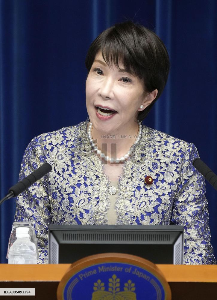 Japan PM reshuffles Cabinet