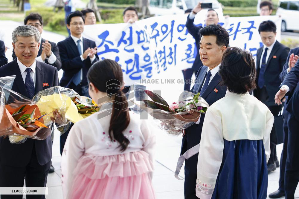 N. Korean sports minister arrives in Japan for Asian Games