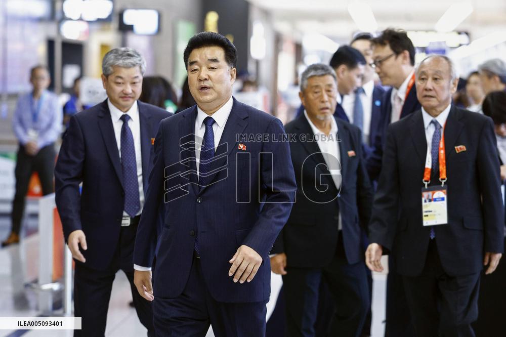 N. Korean sports minister arrives in Japan for Asian Games