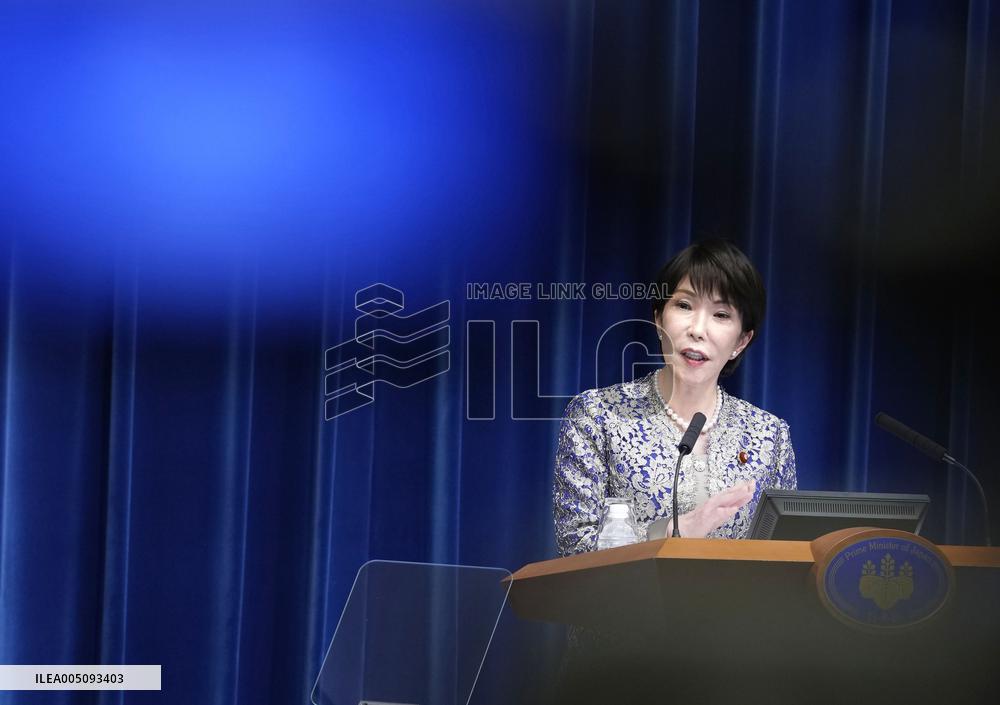 Japan PM reshuffles Cabinet