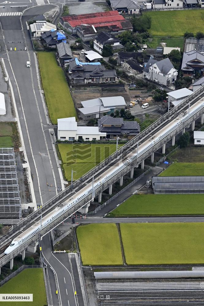 Kyushu Shinkansen resumes full-route service